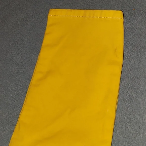 True Religion Jeans - Picture 11 of 12